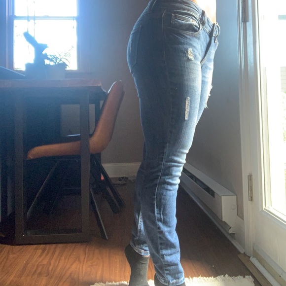 Mid Rise Deconstructed Skinny - Picture 5 of 5